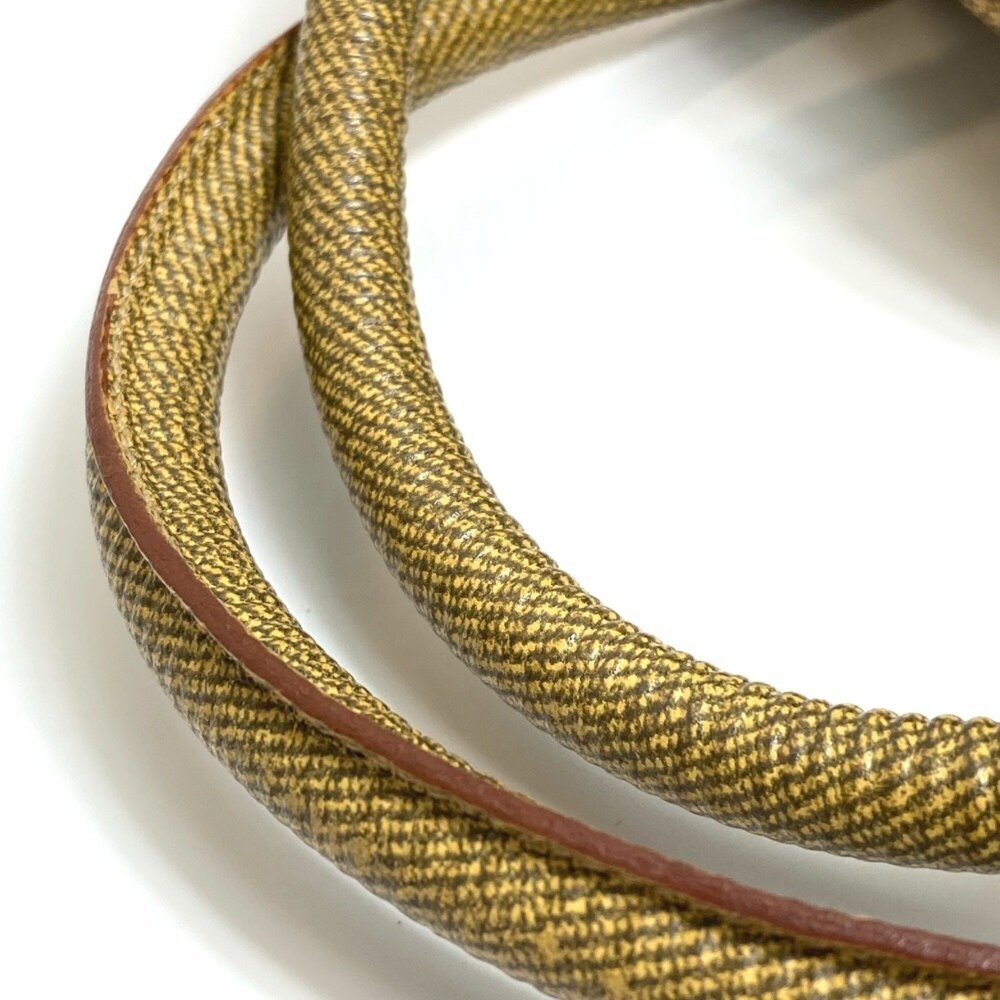 FENDI Cream Leather Shoulder Bag - Picture 9 of 16